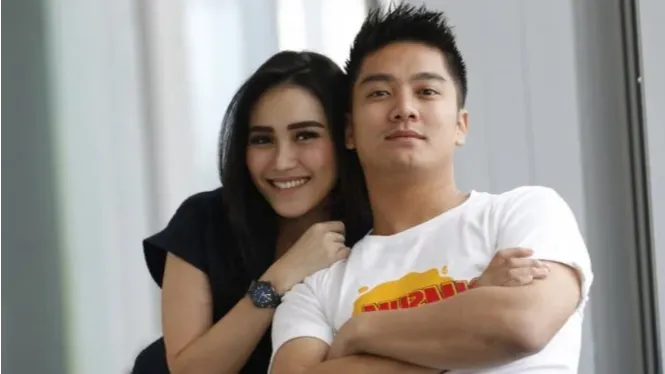 Boy William dan Ayu Ting Ting Persahabatan Yang Dekat
